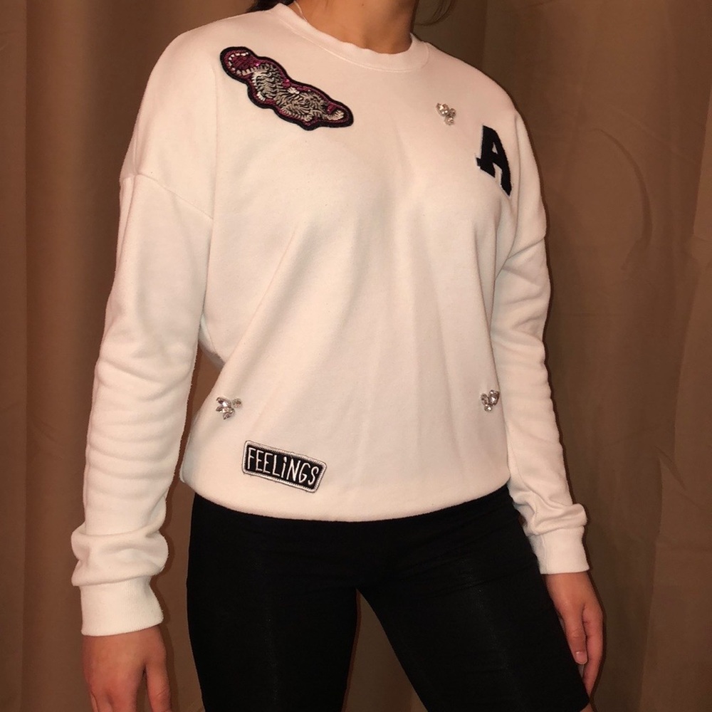 Forever 21 Pullover Sweater - White